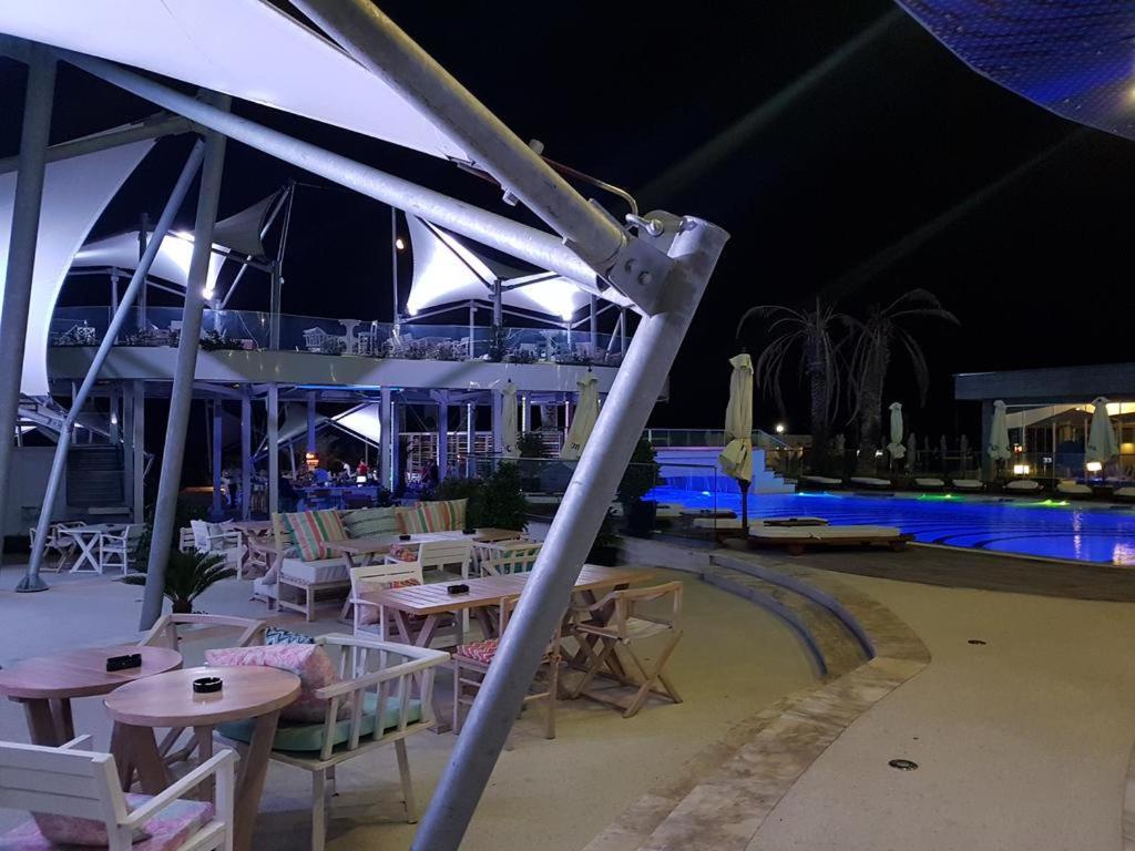 Ayka Apartment Mamaia Exteriör bild